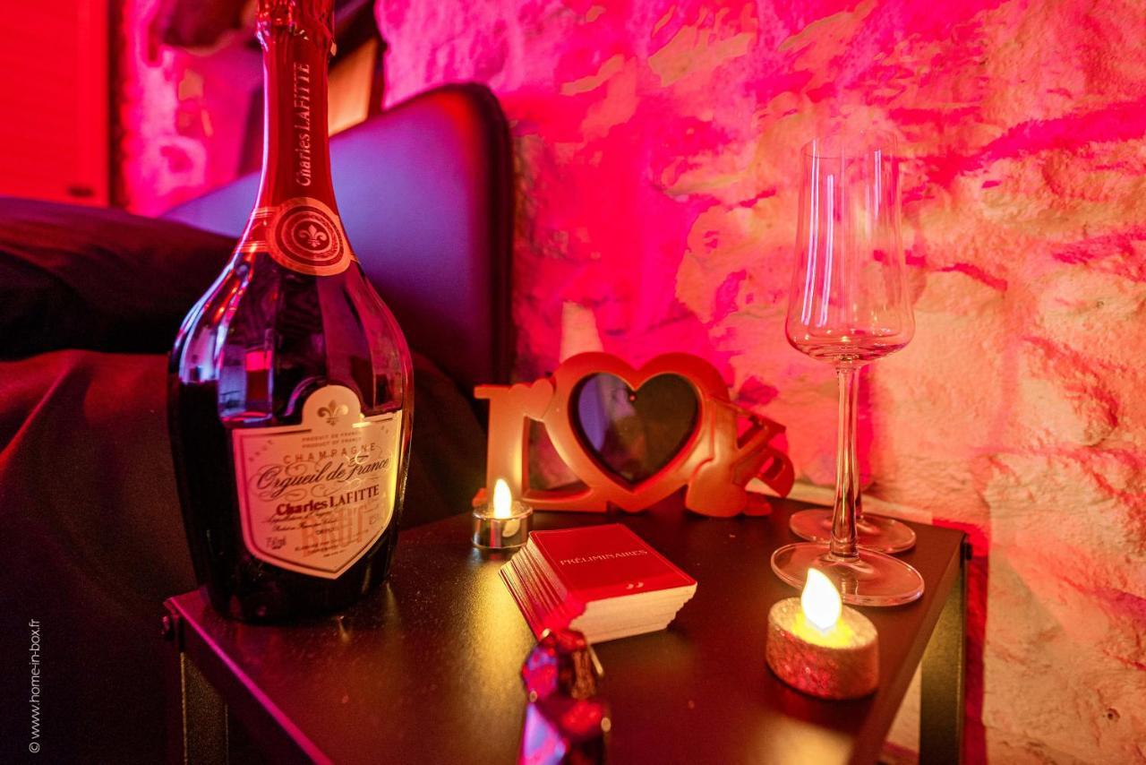 Love Room - Sauna - Secret Suite Au Calme エタンプ エクステリア 写真